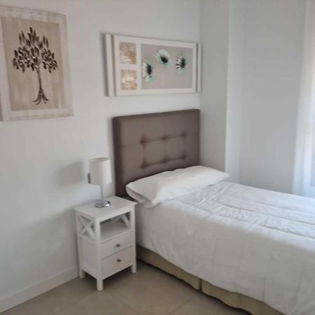 Apartamento De 3 Dormitorios Piscina Y Parking Calpe Exterior photo