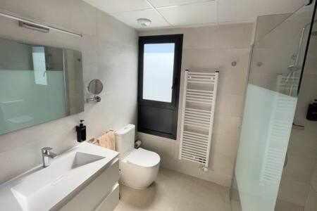 Apartamento De 3 Dormitorios Piscina Y Parking Calpe Exterior photo